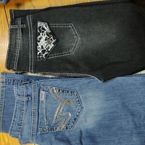 2 pr jeans